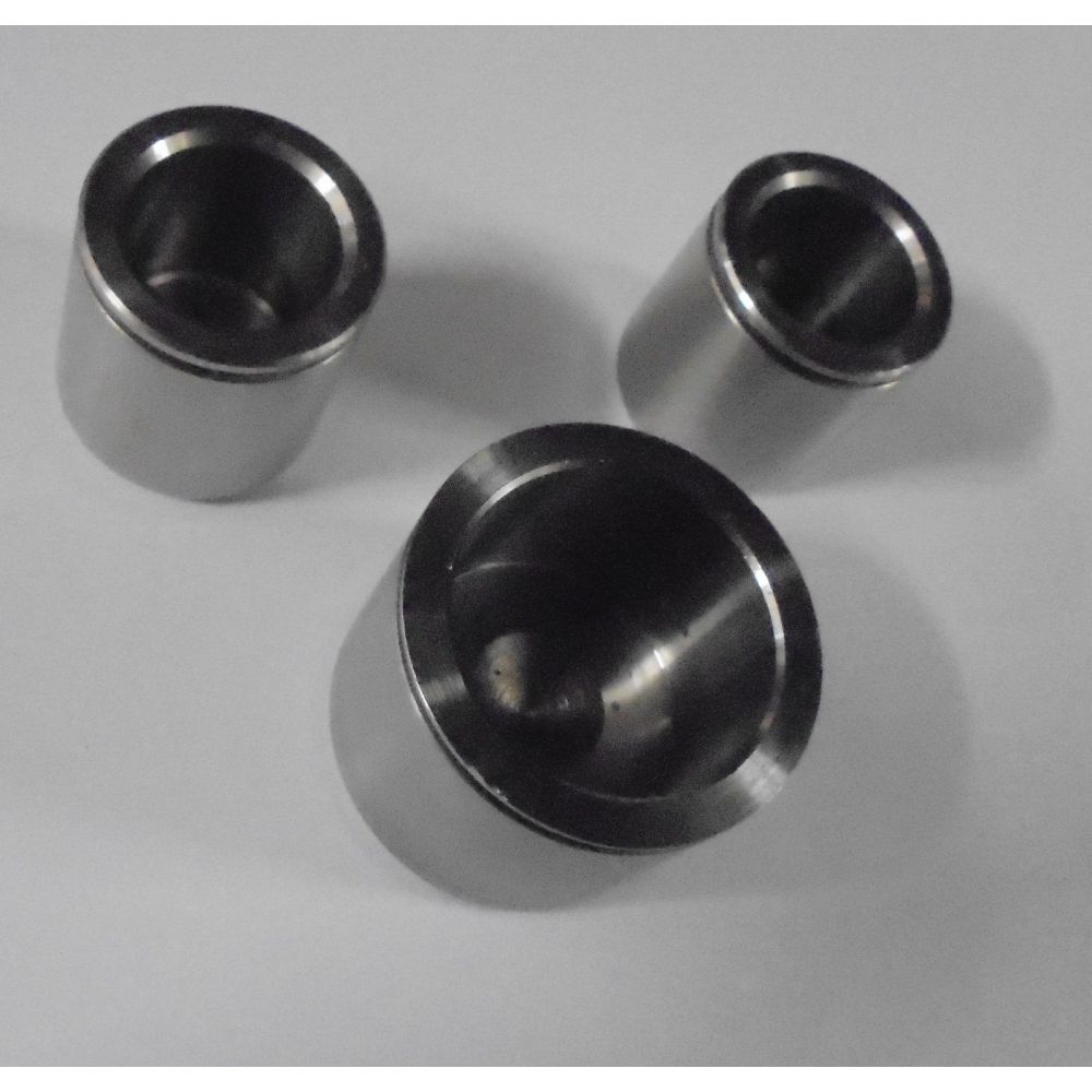 REAR BRAKE CALIPER PISTONS x3 (Alfa Romeo 2600) (** From Aug 63- 68 **)