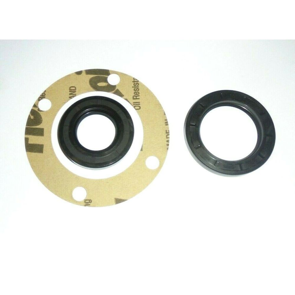 REAR AXLE OIL SEALS & GASKET KIT x1 (Daimler V8 250 Saloon) (1962- 69)