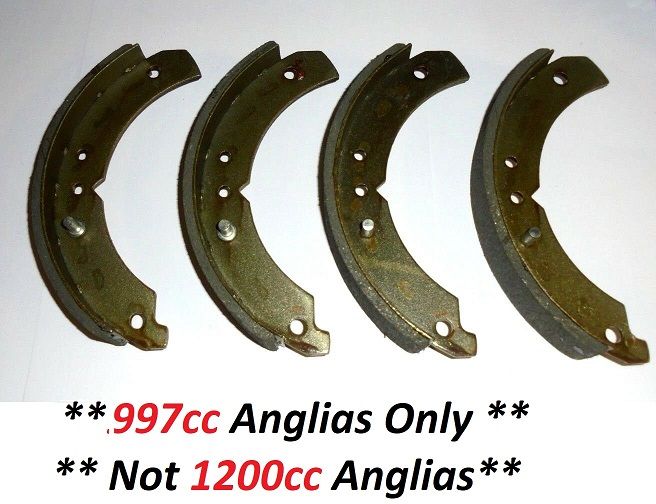 FRONT BRAKE SHOES SET (Ford Anglia 105e) (** 997cc Only **) (1959- 68)
