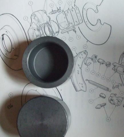 FRONT BRAKE CALIPER PISTONS x2 (Reliant Sabre 6) (1961- 64)