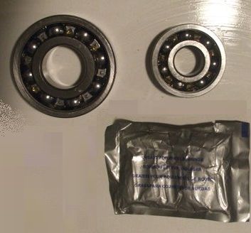 FRONT WHEEL HUB BEARING KIT x1 (Bristol 400 401 402 403 404) (** Front Drum Brakes **) (1944- 55 Only)