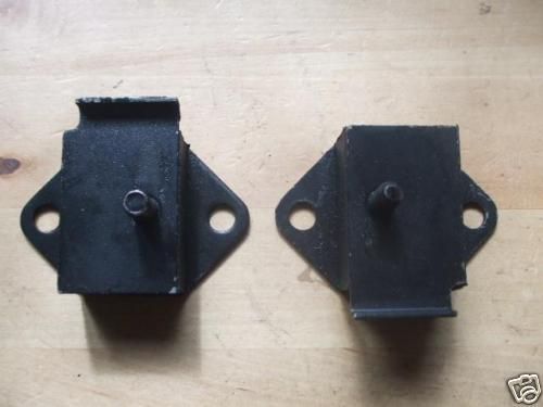 GEARBOX MOUNTS x2 (MG C) (3.0 Litre) (1967- 69)