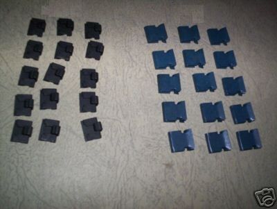 DOOR GLASS SEALS WEATHERSTRIPS CLIPS x28 (Triumph Herald & Vitesse)