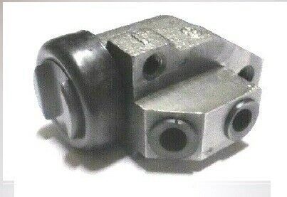 FRONT BRAKE WHEEL CYLINDER x1 (Standard Ensign 1670cc) (** RIGHT SIDE **) (1957- 61 Only)