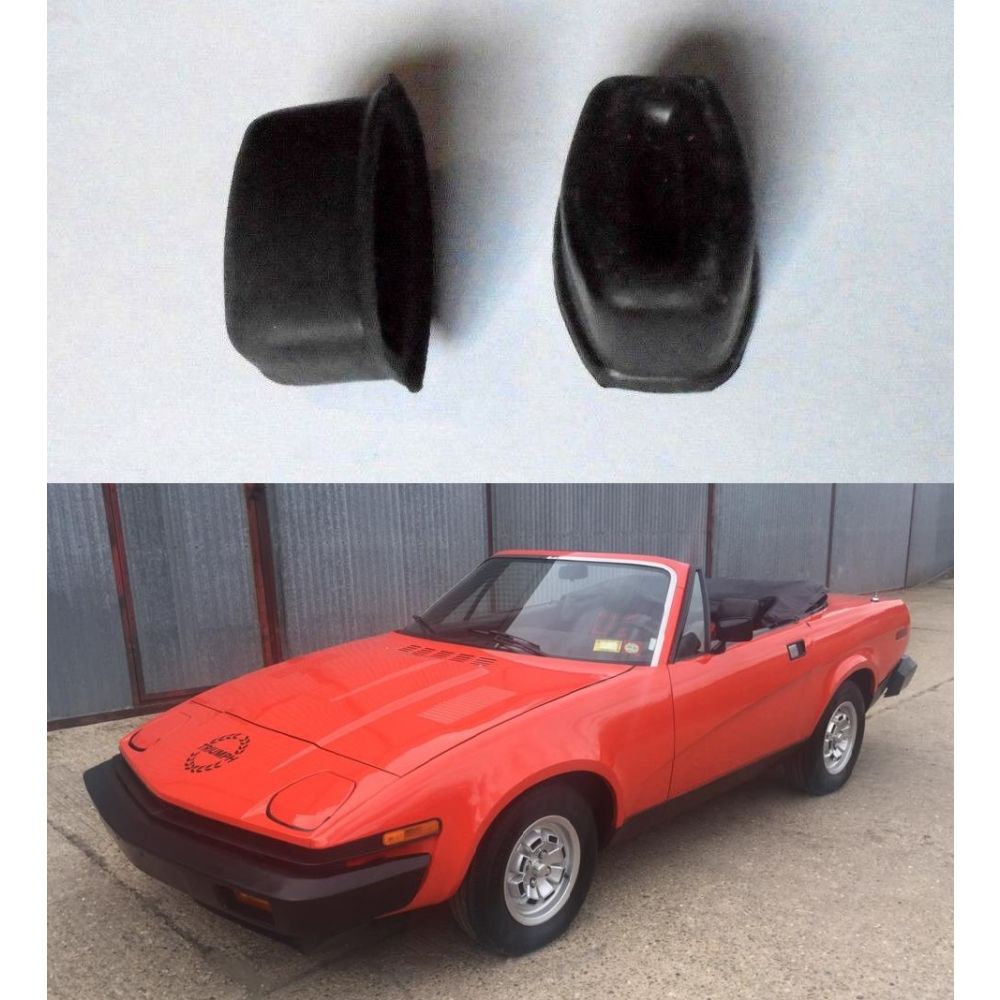 REAR BRAKE WHEEL CYLINDER GAITERS x2 (Triumph TR7 & TR8) (1975- 81)