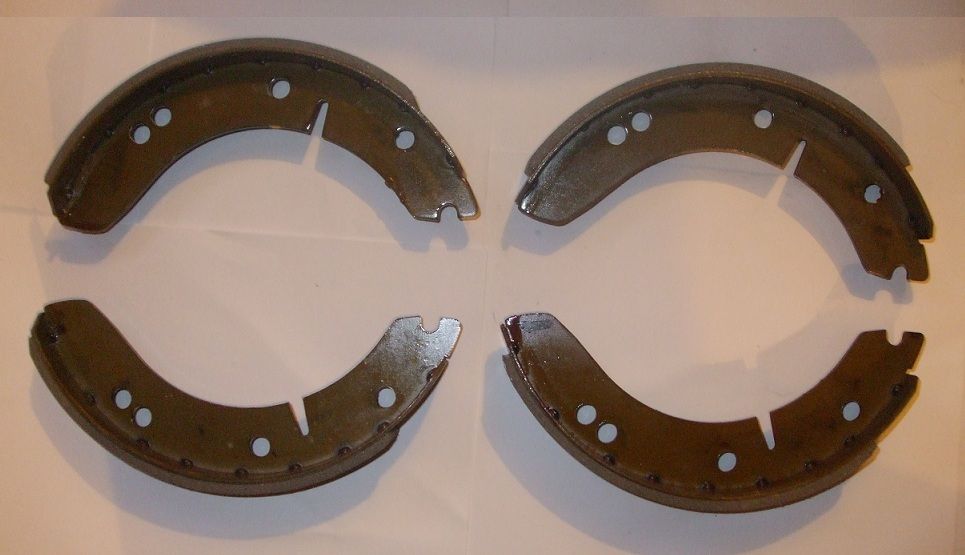 FRONT or REAR BRAKE SHOES SET (Wolseley 4/50) (1948- 53)