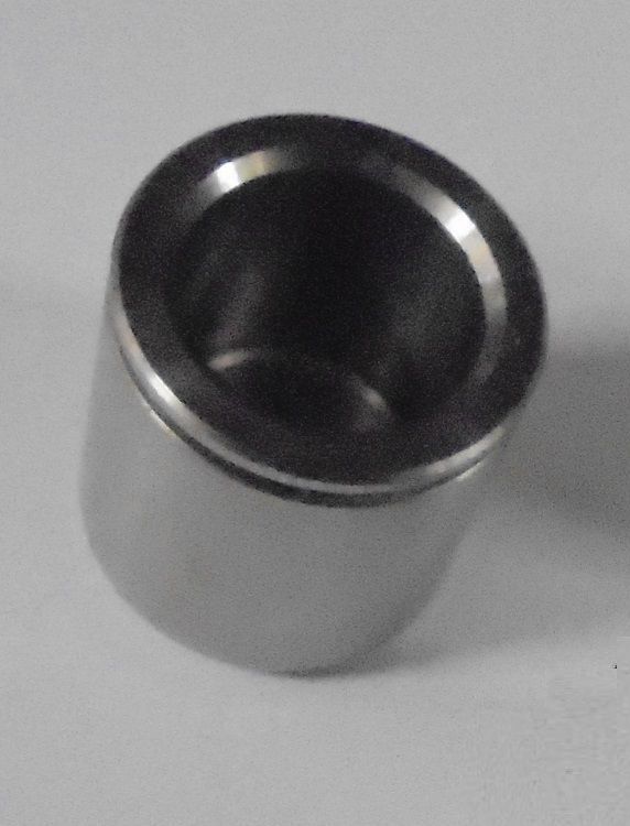 REAR BRAKE CALIPER PISTON x1 (Alfa Romeo 2600) (SMALL ONE) (**  From Aug 63- 68 **) 