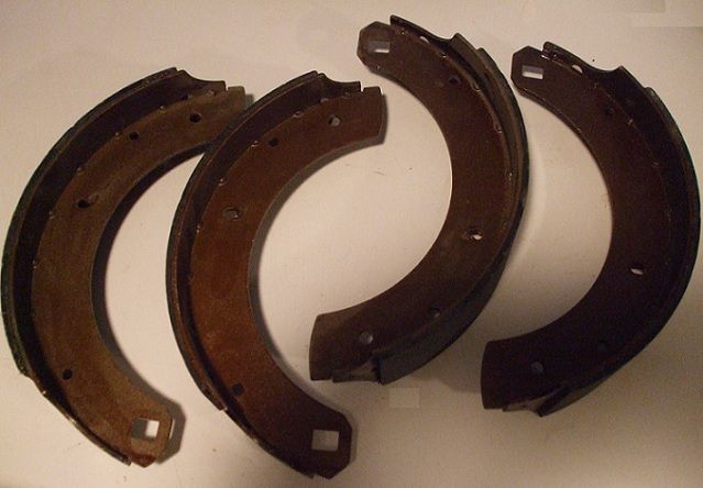 REAR BRAKE SHOES SET (Austin A90 'Six' Westminster) (1954- 56)  