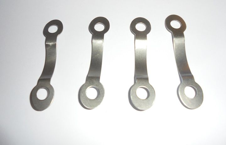 BIG END LOCK TAB SET x4 (MGB 1800cc) (1962- 80)