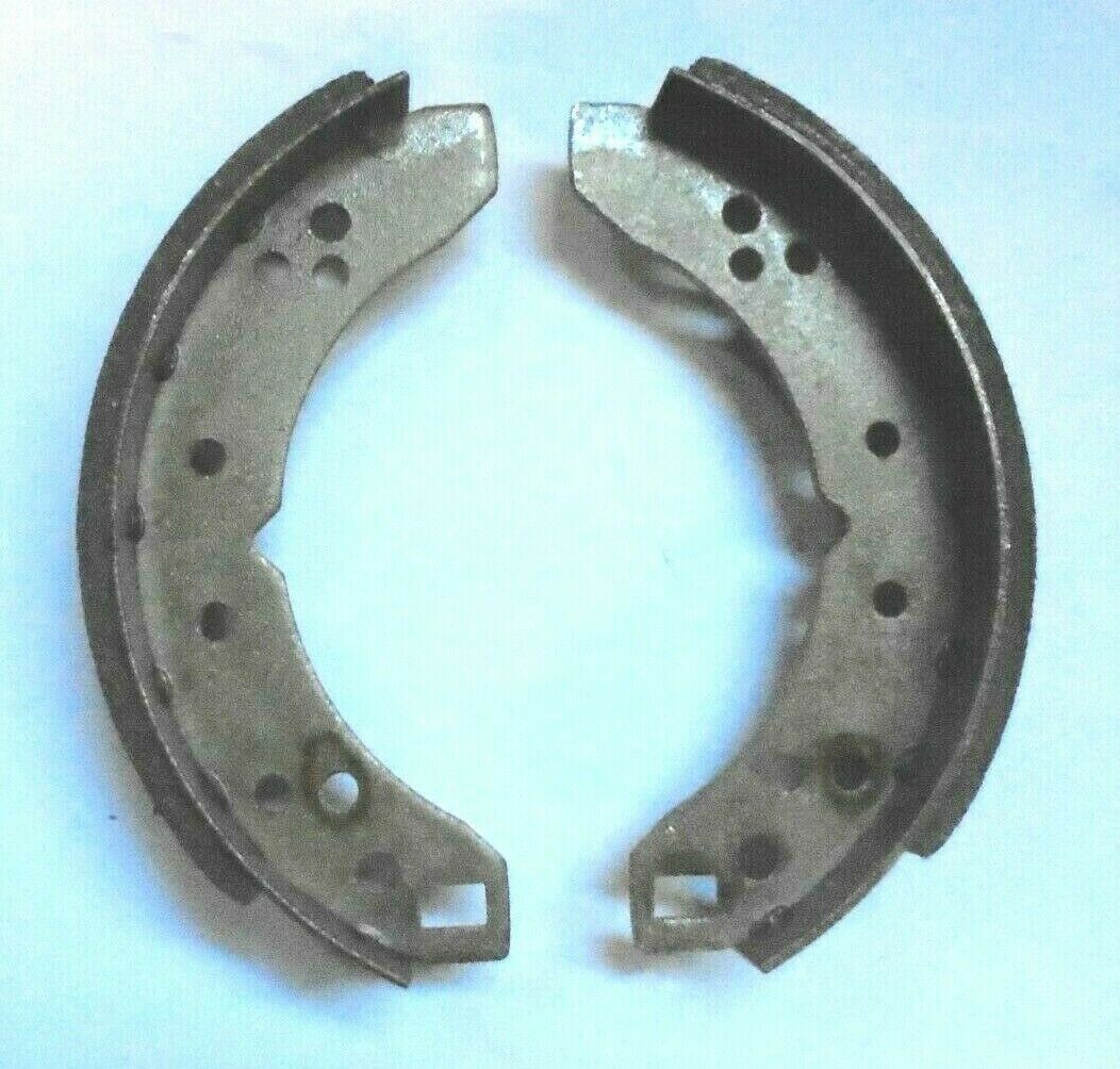 REAR BRAKE SHOES SET (Berkeley Cars) (** 3 Wheel Models **) (1956- 61) 