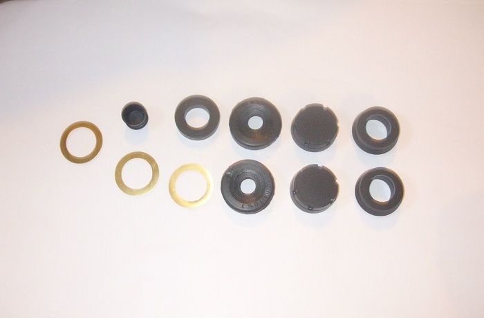 CLUTCH / BRAKE MASTER CYLINDER REPAIR SEALS KIT (Morris Oxford) (Ser.2,3,4) (1954- 59) 