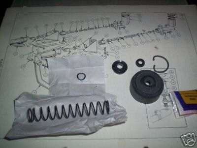 CLUTCH MASTER CYLINDER REPAIR SEALS KIT (Ford Escort Mk2) (Mexico,  RS1600, RS1800 & RS2000) (1975- 80)