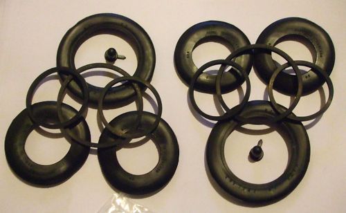 FRONT BRAKE CALIPER REPAIR SEALS KITS x2 (Aston Martin DBS V8) (1969- 72)