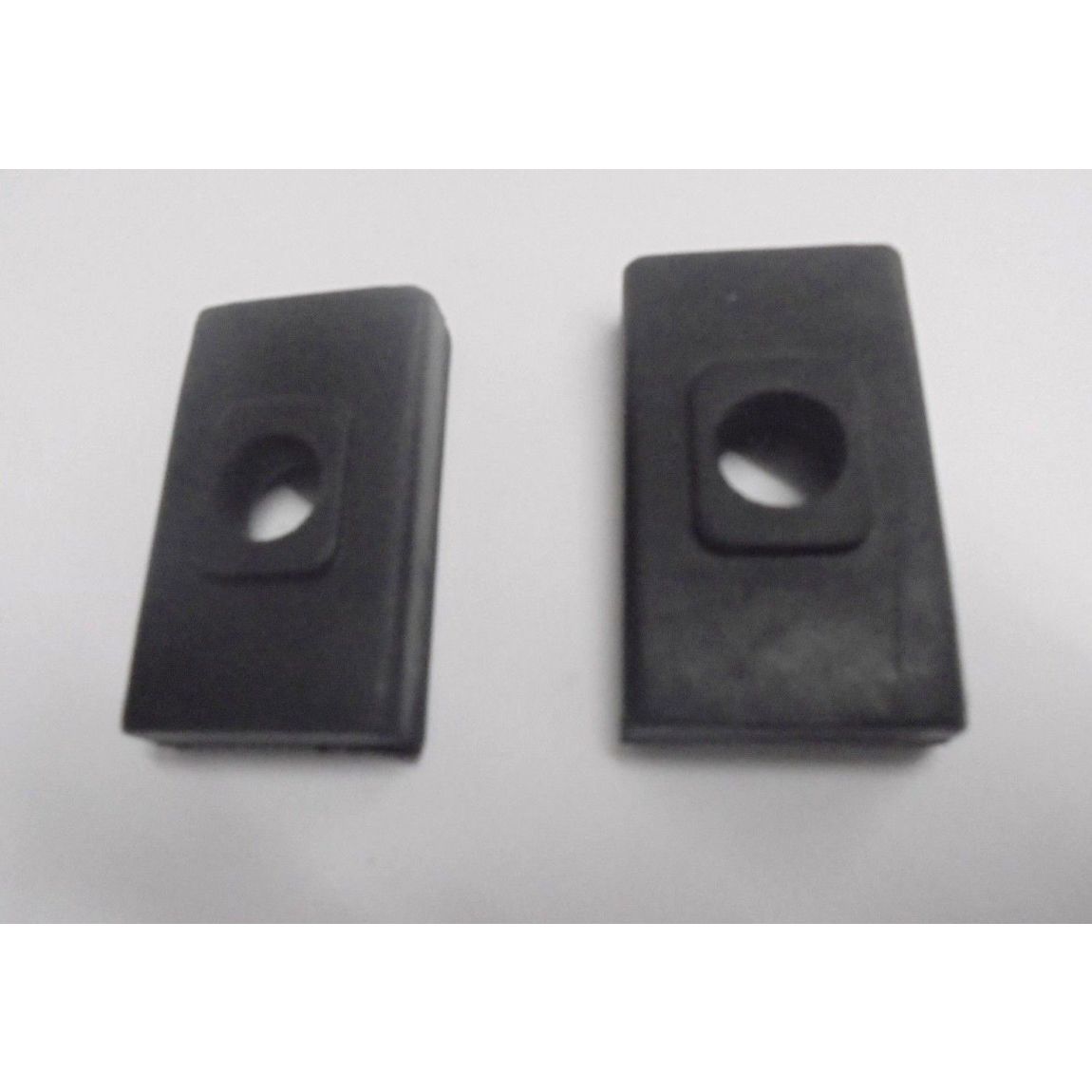 GEARBOX MOUNTS SIDE BUFFERS x2 (Morris Oxford) (Ser 23456) (1954- 71) 