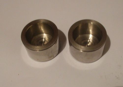 REAR BRAKE CALIPER PISTONS x2 (Daimler 420) (1966- 68)