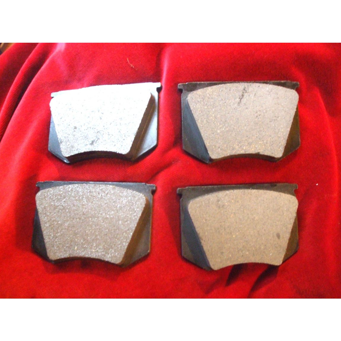 FRONT BRAKE PADS SET (Triumph TR3, TR4) (** 1957- Jan 62 Only **)   