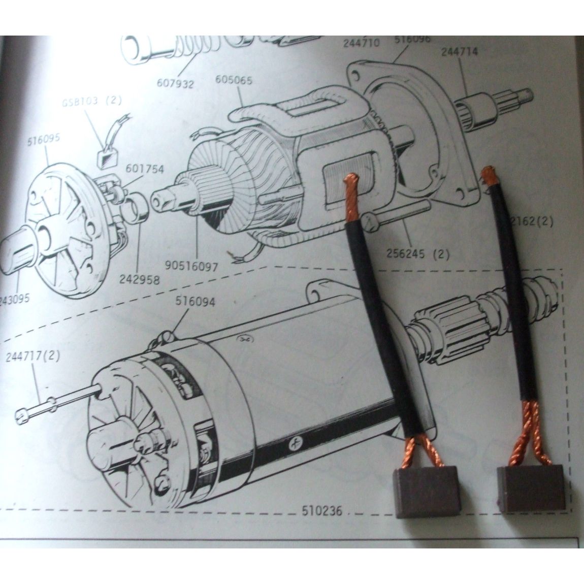 STARTER MOTOR BRUSHES SET (Morris 1800 Saloon) (Mk1 & Mk2 Only) (** INERTIA TYPE **) (**1964- 73 Only**) 