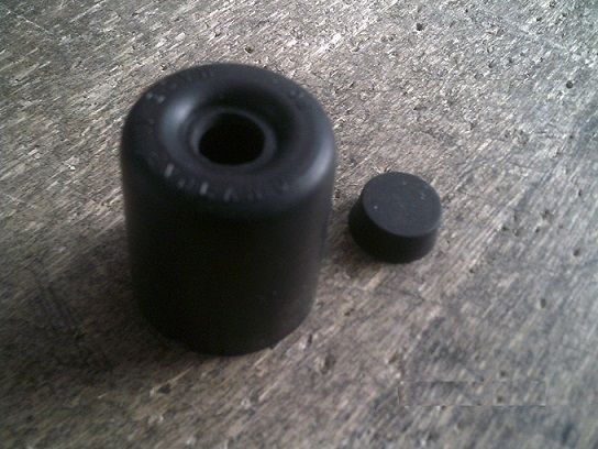 REAR BRAKE FRAME CYLINDER REPAIR SEALS KIT x1 (Austin A30 & A35) (1952- 68) 