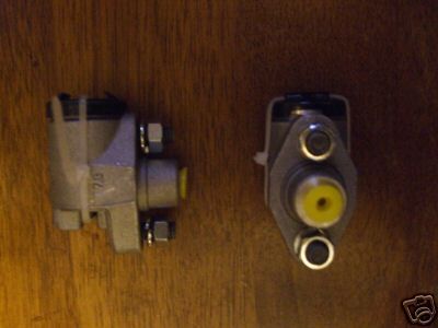 FRONT BRAKE WHEEL CYLINDERS x2 (Morris J Type & JB Van) (1949- 61) 