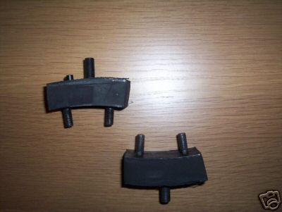 FRONT ENGINE MOUNTS x2 (MG Midget) (1961- 74) 