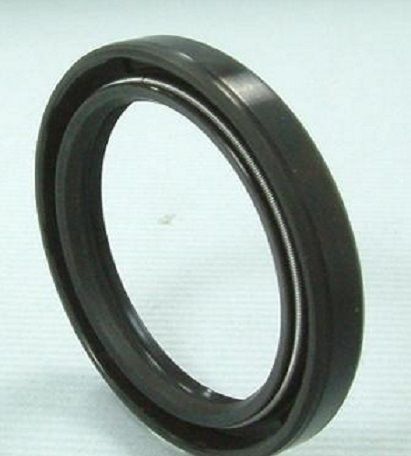 REAR AXLE HUB OUTER OIL SEAL x1 (Triumph Mayflower) (1949- 54) 