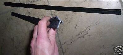 DOOR GLASS SEALS WEATHERSTRIPS (Outers) x2 (Ford Cortina Mk3, Mk4 & Mk5) (1970- 82) (** 4 Door Model **)  