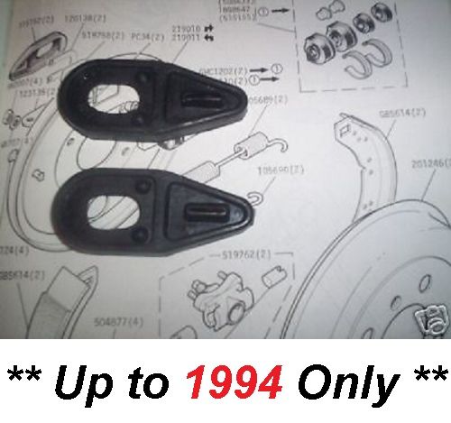 REAR BRAKE WHEEL CYLINDER GAITERS x2 (Reliant Robin Regal Rialto) ( - 1994)