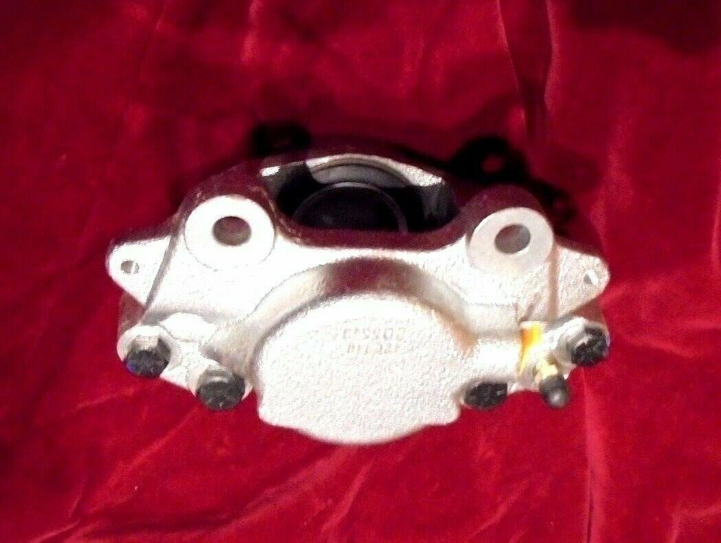 FRONT BRAKE CALIPER x1 (Rolls Royce Silver Corniche) (1965- 73 Only) (** RH Trailing / LH Leading **) 