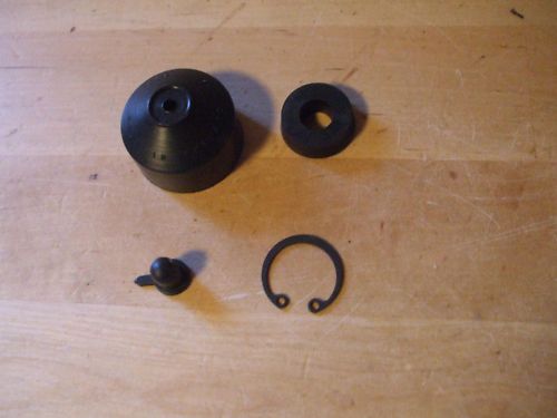 CLUTCH SLAVE CYLINDER REPAIR SEALS KIT (Morris 2200 Saloon) (1972- 75)