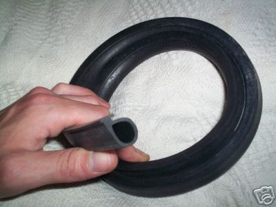 FRONT HOOD FRAME SEAL - SOFT TOP & HARD TOP (Triumph Spitfire) (From 1967- 80)