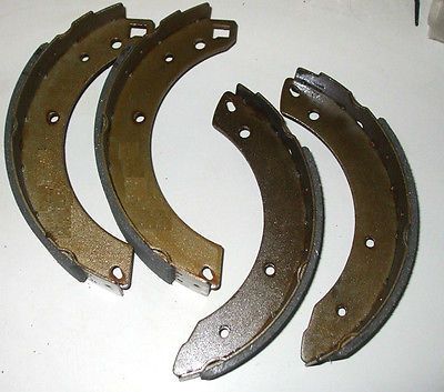 REAR BRAKE SHOES SET (Ford Corsair) (V4, V4GT & 2000e) (Sep 65- 70)  