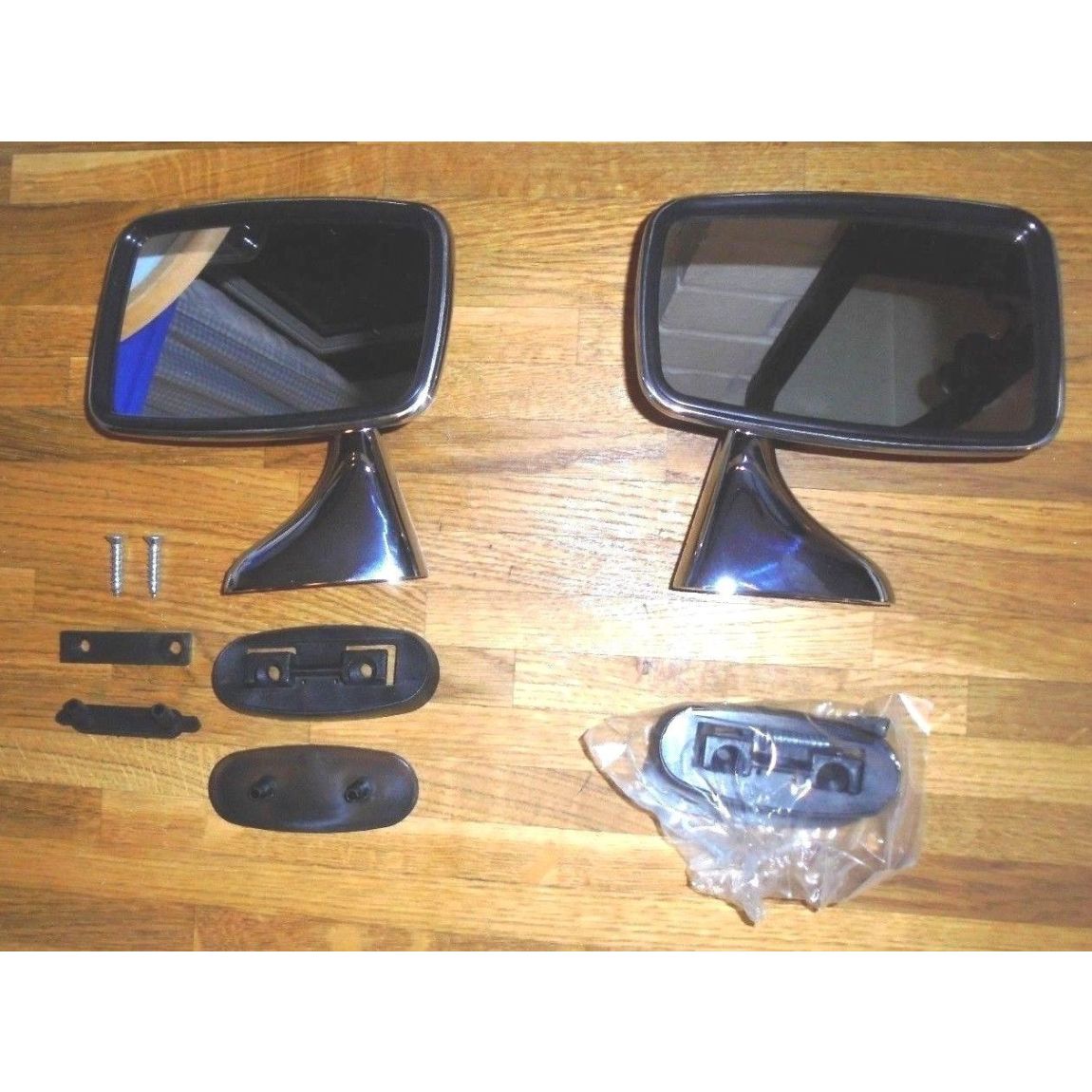 DOOR MIRRORS x2 (Austin Morris 1100 1300 Saloon) (1962- 74) 