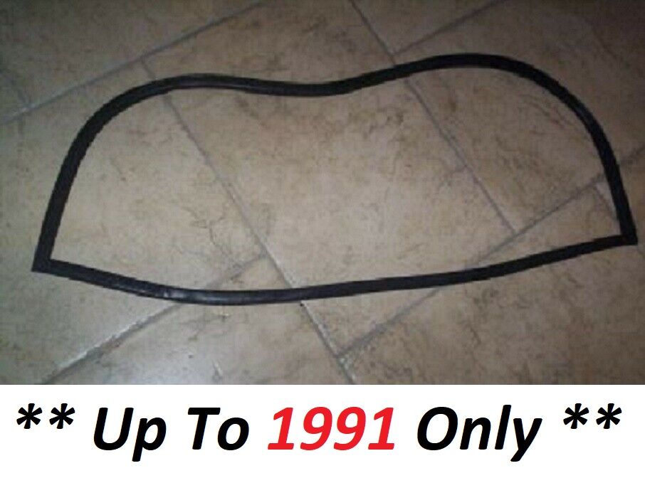 REAR WINDOW SCREEN RUBBER SEAL (Jaguar XJS) (Saloon & Cabriolet) (** 1975- 91 Only **) 